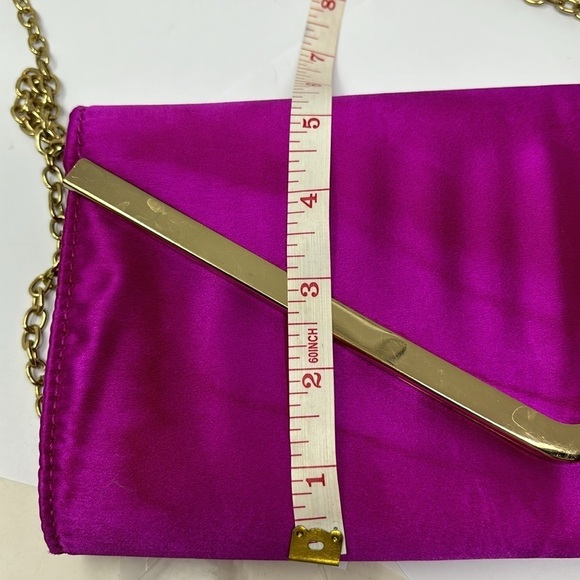 ALDO Fuchsia clutch bag, envelope style with a gold-colored edge and chain - Picture 8 of 8